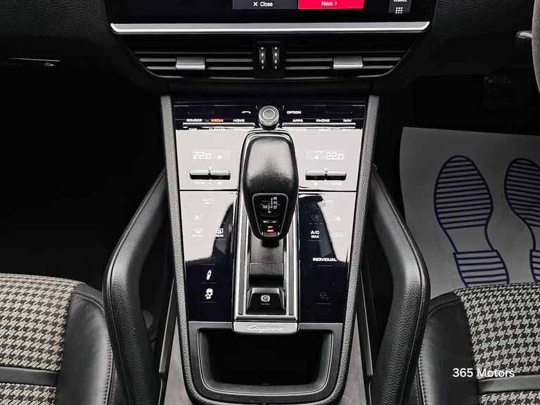 2019 Porsche Cayenne 3.0 V6 E-Hybrid 14.1kWh TiptronicS 4WD Euro 6 (s/s) 5dr (3.6kW Charger) ESTA...
