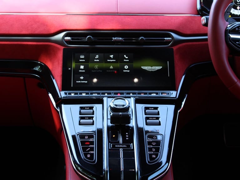 2024 Aston Martin Vantage 4.0 V8 Coupe 2dr Petrol Auto Euro 6 (665 ps) HATCHBACK Petrol Automatic