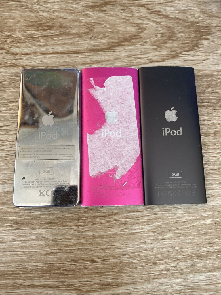 x3 Apple iPod Nano - All working with battery problems