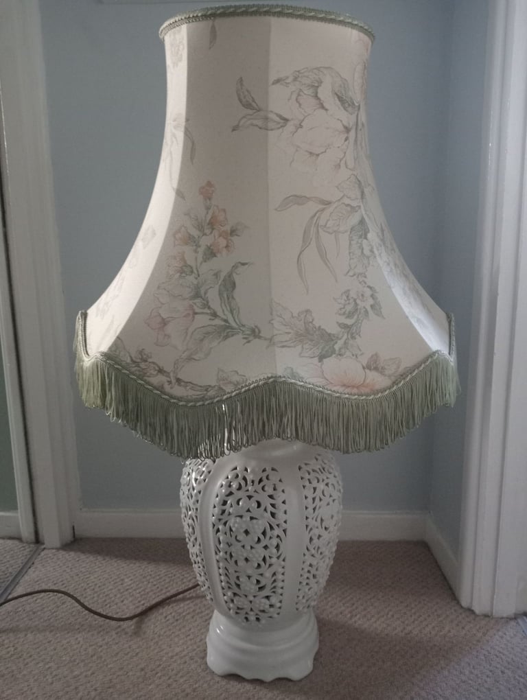 Large lampshade 