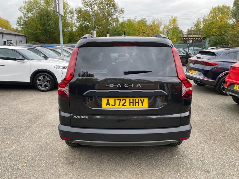 2022 Dacia Jogger 1.0 TCe Extreme SE 5dr MPV PETROL Automatic