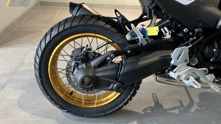 2025 BMW R12 BMW R12 (24MY) ROADSTER Petrol Manual