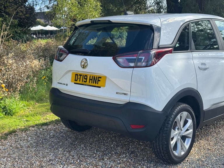 2019 Vauxhall Crossland X 1.2T ecoTec [110] SE 5dr [6 Speed] [S/S] HATCHBACK PETROL Manual