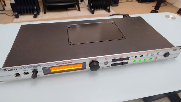 image for Roland XV-5050 General purpose rackmount / Desktop Synthesizer