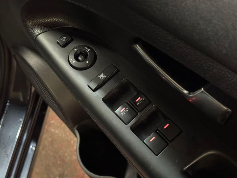 2017 Kia Venga 1.6 3 Auto Euro 6 5dr HATCHBACK Petrol Automatic