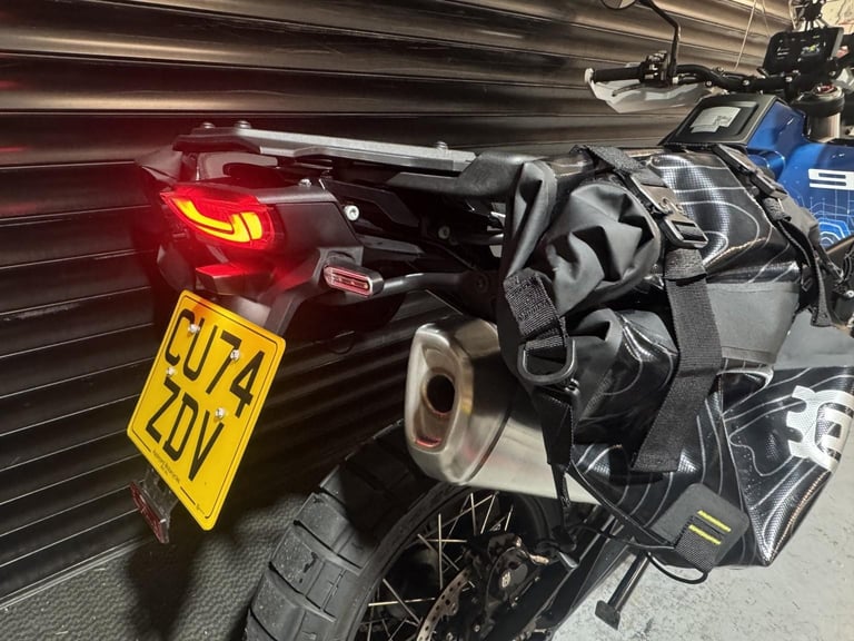 HUSQVARNA NORDEN 901 EXPEDITION 74 PLATE-HEATED SEAT-LUGGAGE ONLY 3012 MILES 202