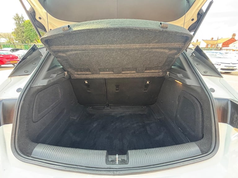 2019 Vauxhall Astra 1.4i Turbo SRi VX Line Nav Euro 6 5dr HATCHBACK Petrol Manual