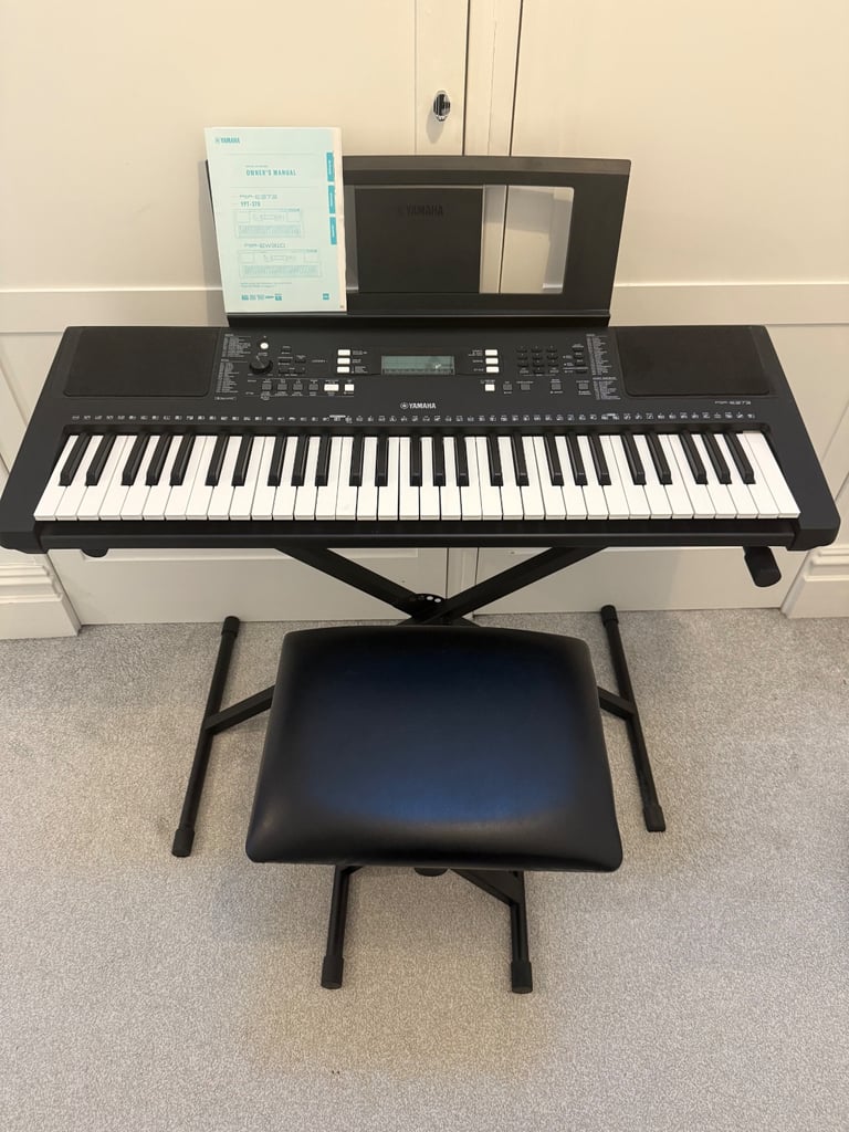 Yamaha PSR-E373 Keyboard with stand and stool