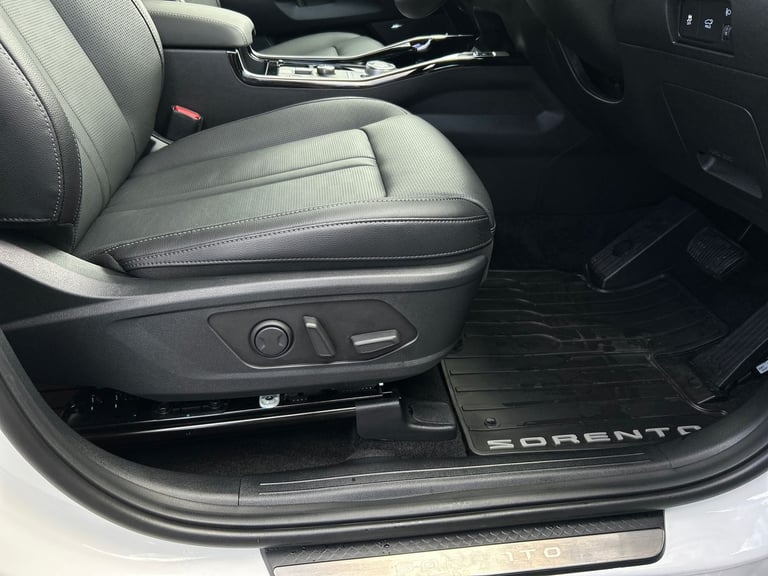 2025 Kia Sorento 1.6 h T-GDi 3 SUV 5dr Petrol Hybrid Auto AWD Euro 6 (s/s) (212 bhp) SUV PETROL/E...