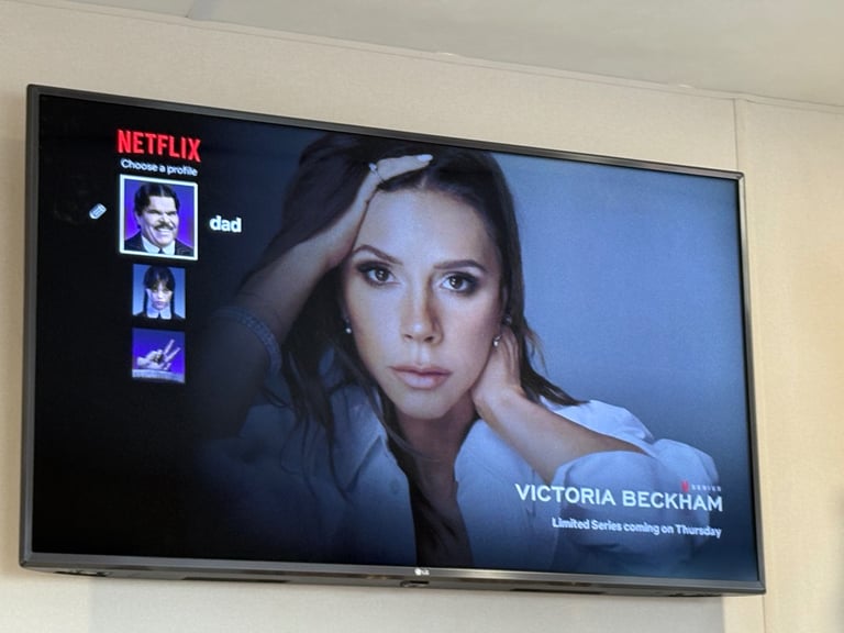 image for 50 inch lg tv working 100%