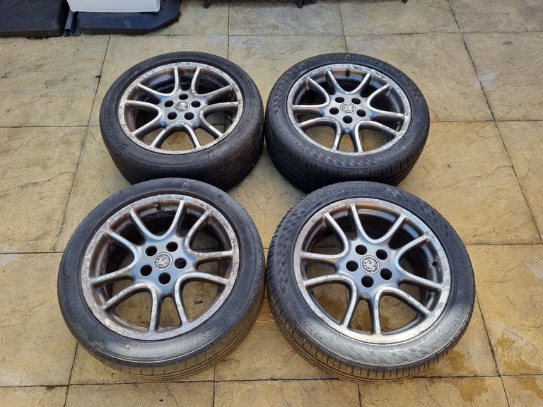 Vauxhall Omega Prefacelift MV6 17 Inch Alloy Wheels 