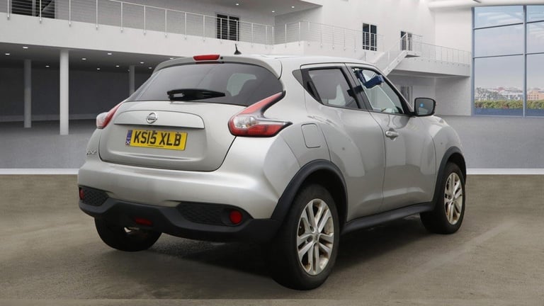 2015 NISSAN JUKE 1.6 Acenta Premium Silver Auto Petrol