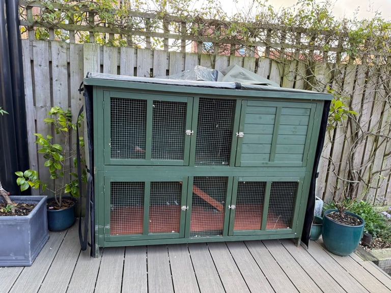 Guinea Pig / Rabbit Hutch and cover 