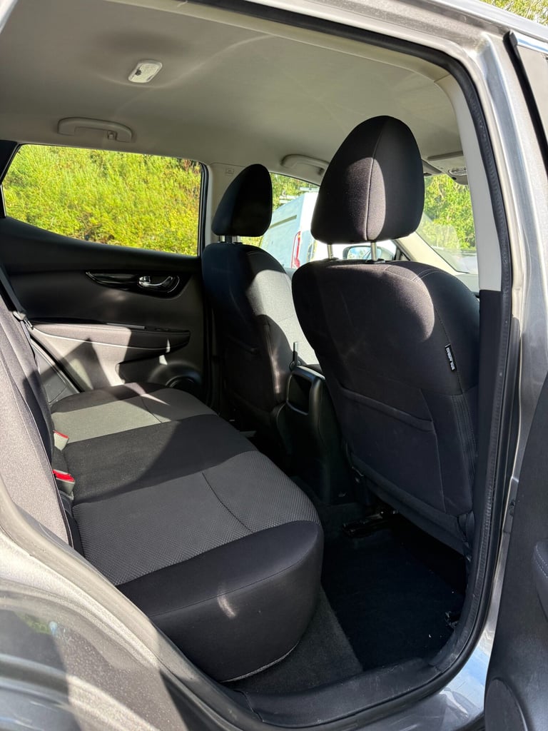 2016 Nissan Qashqai 1.5 dCi N-Connecta 5dr , Euro 6 , No VAT HATCHBACK Diesel Manual