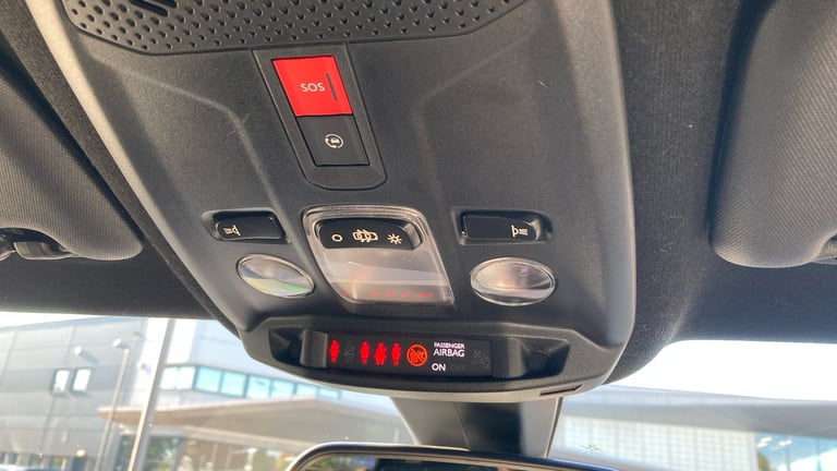 2021 Vauxhall Mokka 100kW SRi Nav Premium 50kWh 5dr Auto Electric Hatchback Hatchback Electric Au...
