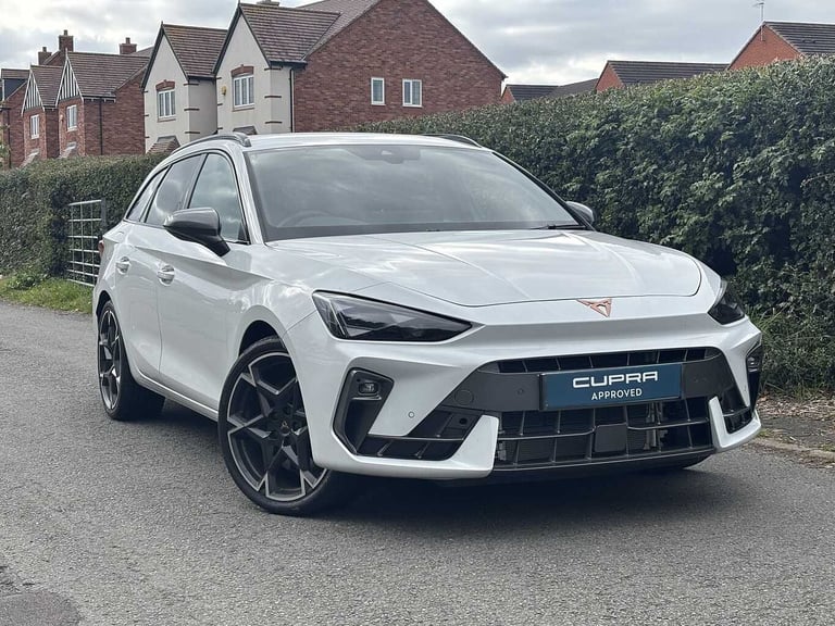 image for 2025 Cupra Leon 1.5 eHybrid 272 VZ1 5dr DSG Estate Hybrid Automatic