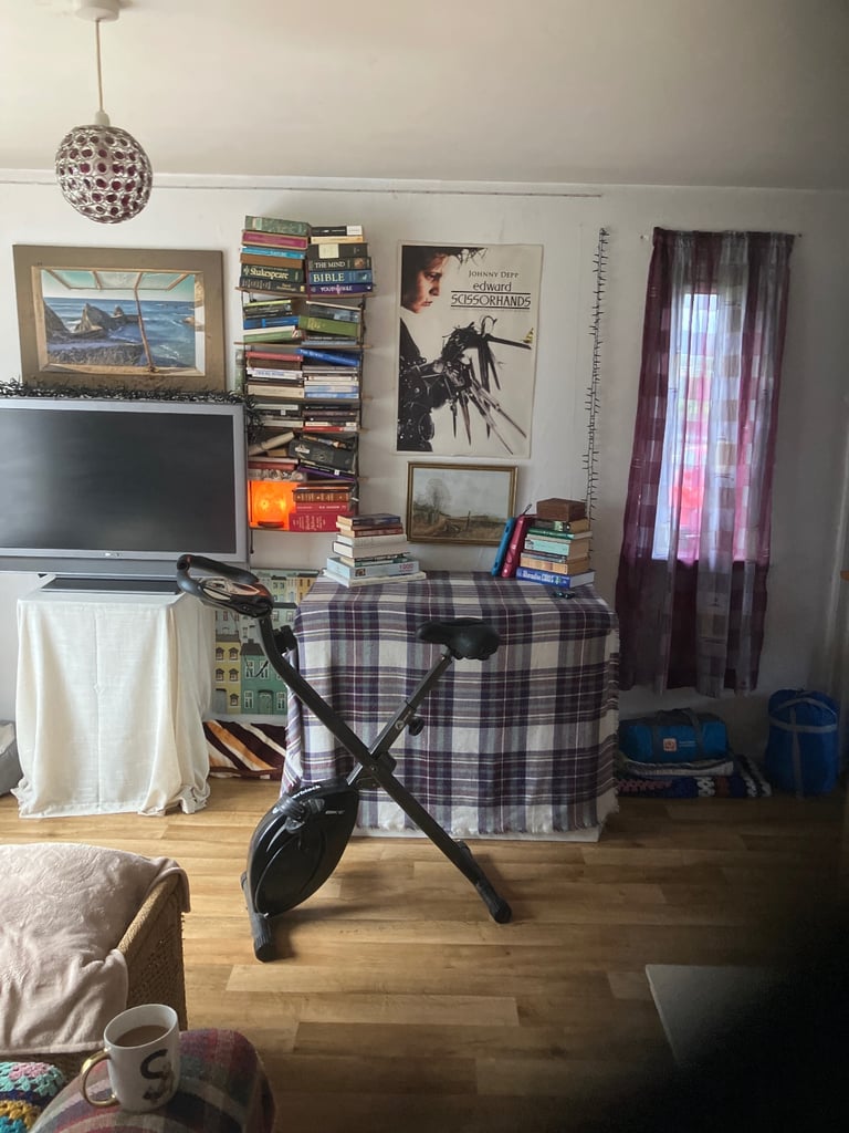 One bedroom ground floor flat 