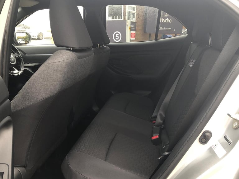 2021 Toyota Yaris 1.5 Hybrid Design 5dr CVT Estate Hybrid Automatic