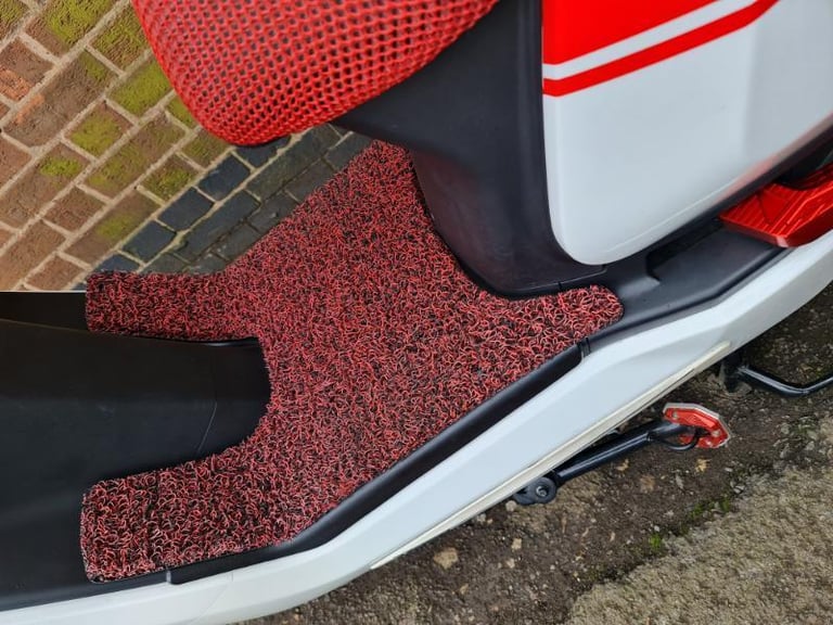 NIU N1S Electric Scooter 'Extra battery-178 miles' (NOT NQi GTS MQI NGT CUX MGB)
