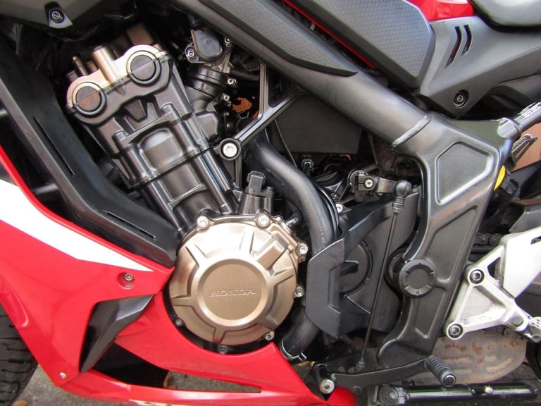 HONDA CBR 650R* ONE OWNER FROM NEW * 7800 MILES * JUST HAD TYRES AND PADS *