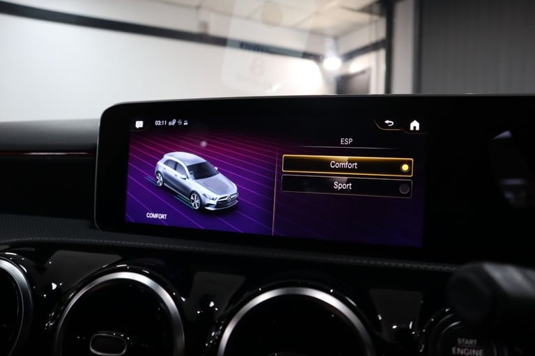2020 19 MERCEDES-BENZ A-CLASS 1.3 A200 AMG LINE (EXECUTIVE) HATCHBACK 5DR PETROL