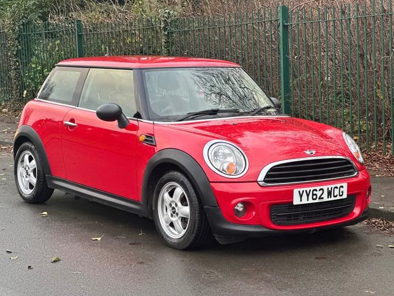 2013 MINI Hatch 1.6 First 3dr HATCHBACK Petrol Manual
