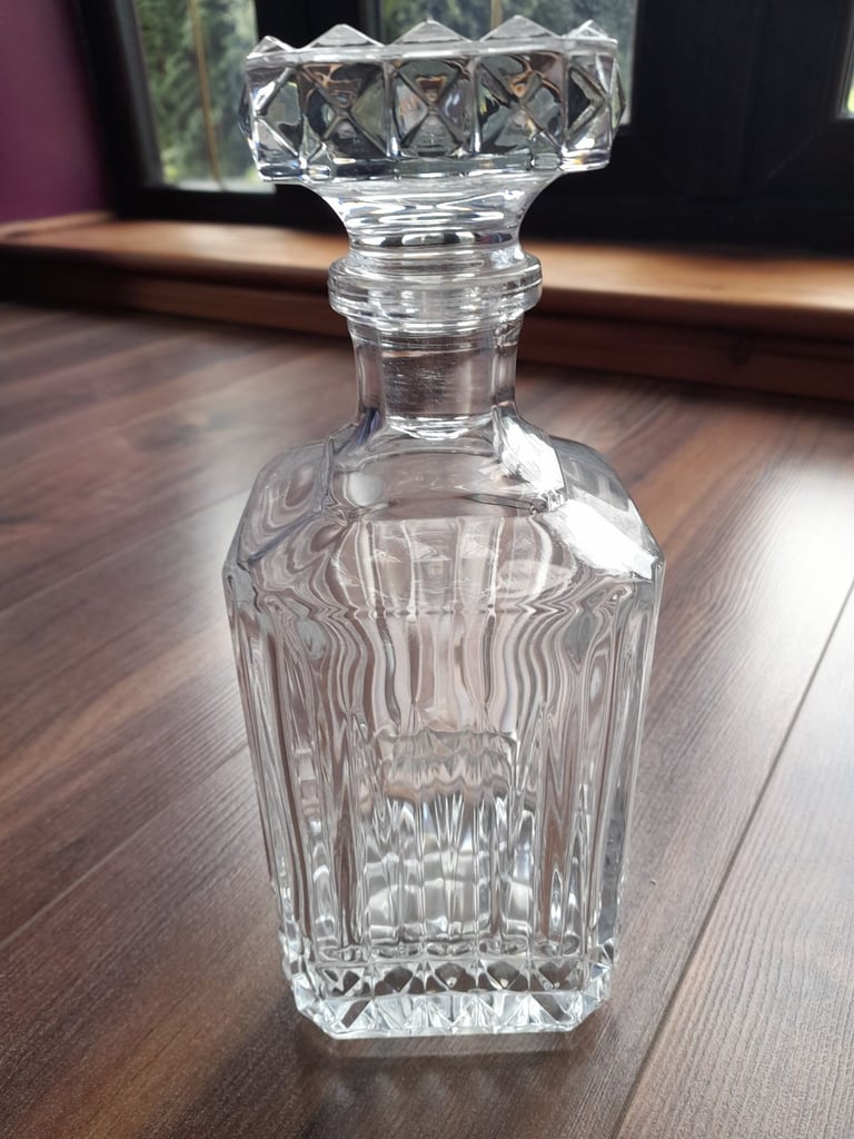 Cut glass Decanter