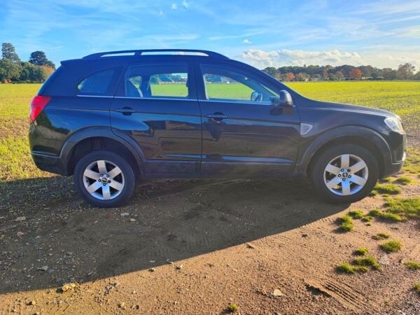 2010 Chevrolet Captiva 2.0 VCDi LT 5dr ESTATE Diesel Manual