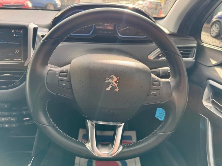 Peugeot 2008 1.2 PureTech Allure SUV 5dr Petrol Manual Euro 6 (82 ps)