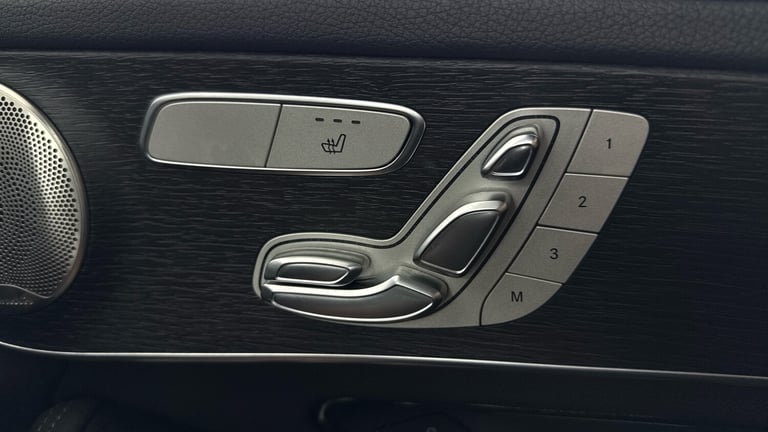 2021 Mercedes-Benz GLC Glc 300 De 4Matic Amg Line Premium Plus SUV Hybrid Automatic