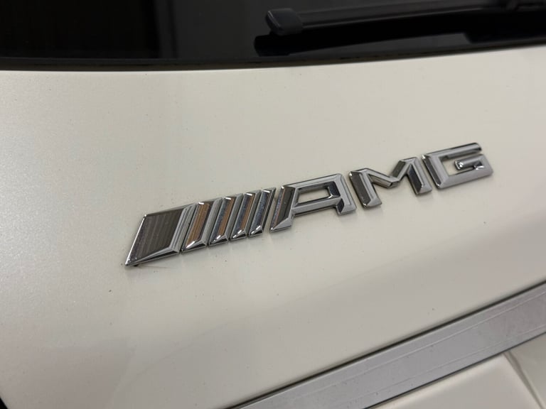 2017 17 MERCEDES BENZ CLS63 S AMG 5.5 V8 BI-TURBO 585 BHP SHOOTING BRAKE WHITE