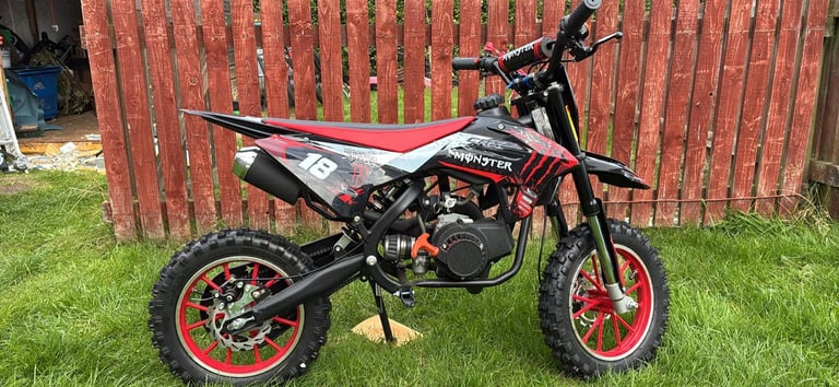 Kids dirt bike age 8/10