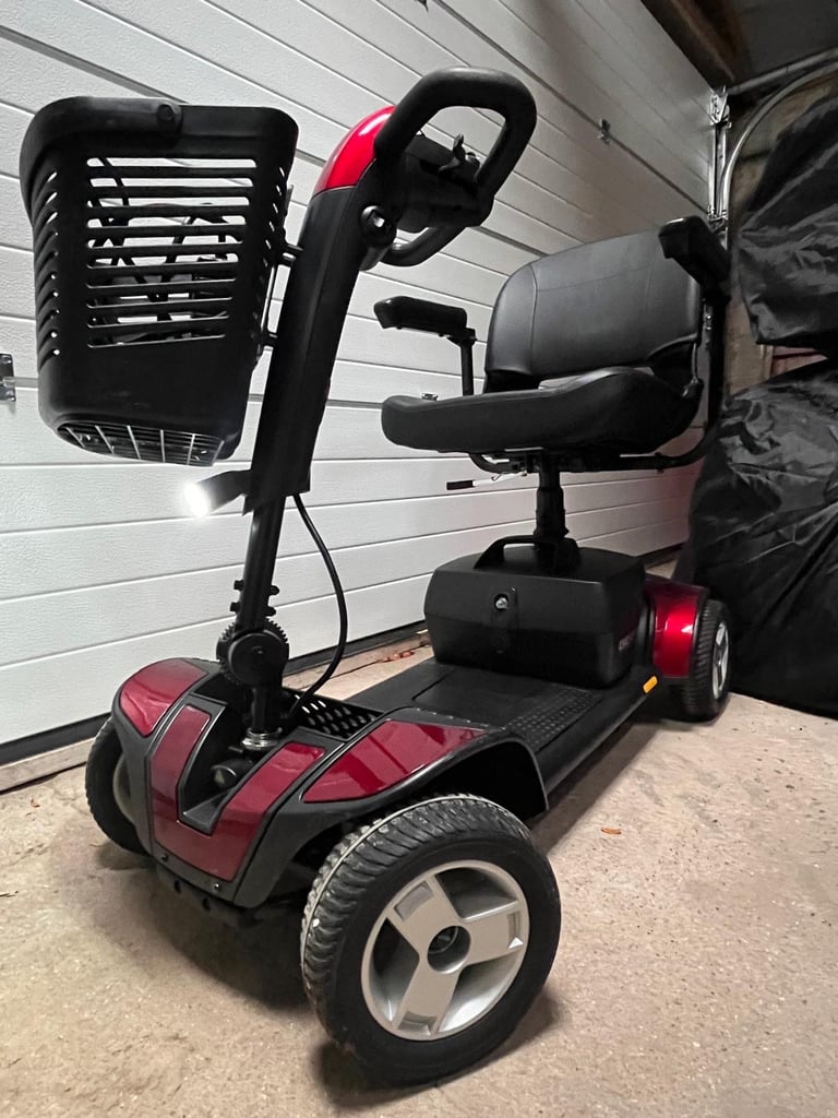 Pride GoGo Elite Traveller Sport EZ Turn New Model for 2025 - Mobility Scooter