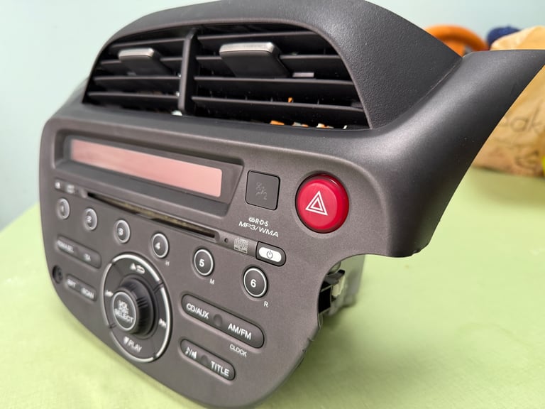 2012 Honda Jazz mk2 stereo 