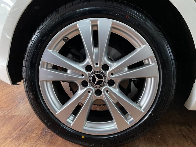 2017 Mercedes-Benz A-Class 2.1 A200d Sport (Premium Plus) Hatchback 5dr Diesel 7G-DCT Euro 6 (s/s...