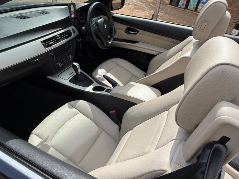 2013 BMW 3 Series 2.0 320d SE Auto Euro 5 2dr CONVERTIBLE Diesel Automatic