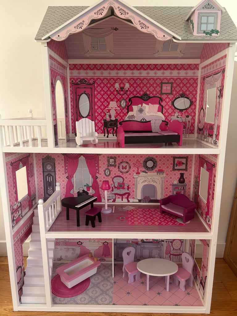 image for Large Smyths Toys Dolls House