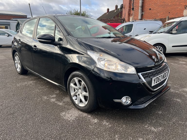 2013 Peugeot 208 1-2cc 12 months mot only 73000 ideal first car drives great 