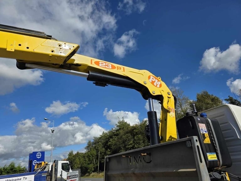 2020 Volvo FM430 8X4 27ft Beavertail/ Flat