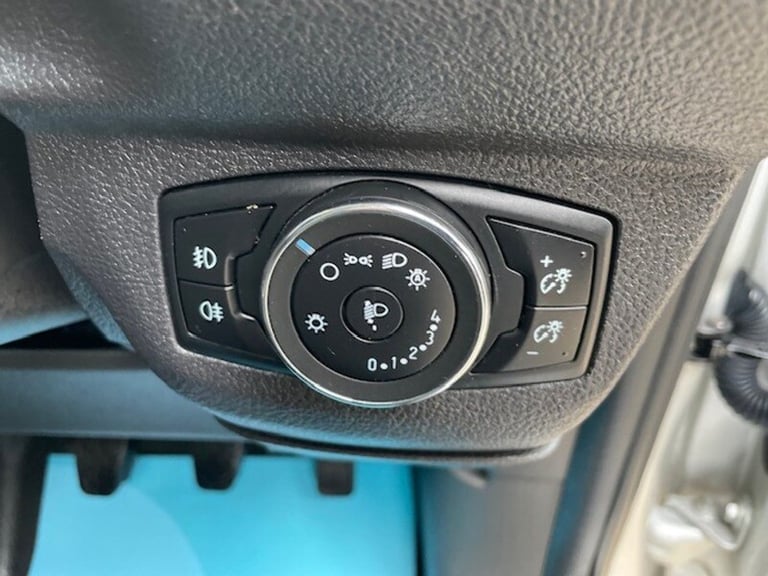 2022 Ford Transit Courier TDCi Limited Panel Van Diesel Manual