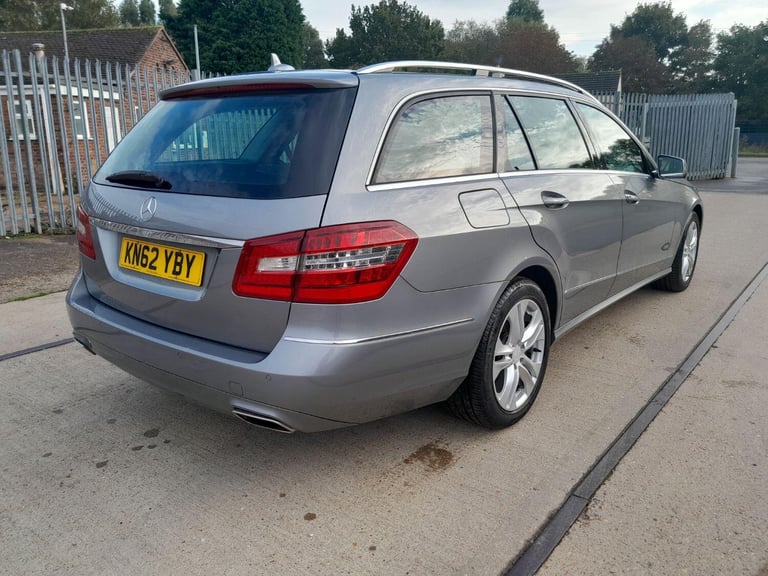 MERCEDES-BENZ E CLASS 2.1 E250 CDI BlueEfficiency Avantgarde Silver Auto Diesel