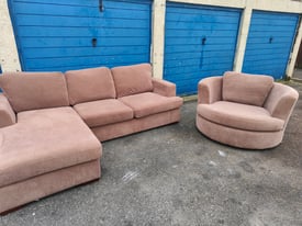 Large corner sofa and cuddle chair, local delivery possible 