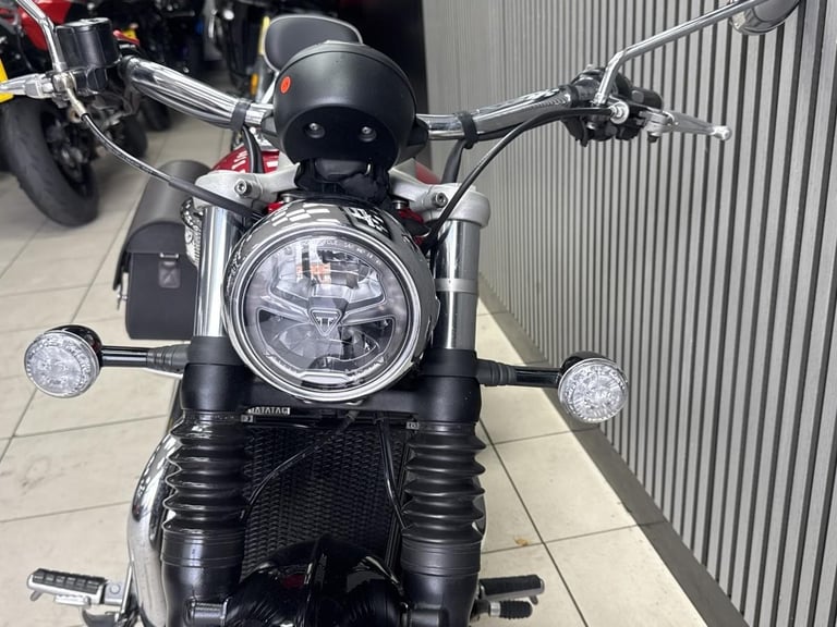 2021 Triumph BONNEVILLE SPEEDMASTER 1200cc bobber cruiser adventure