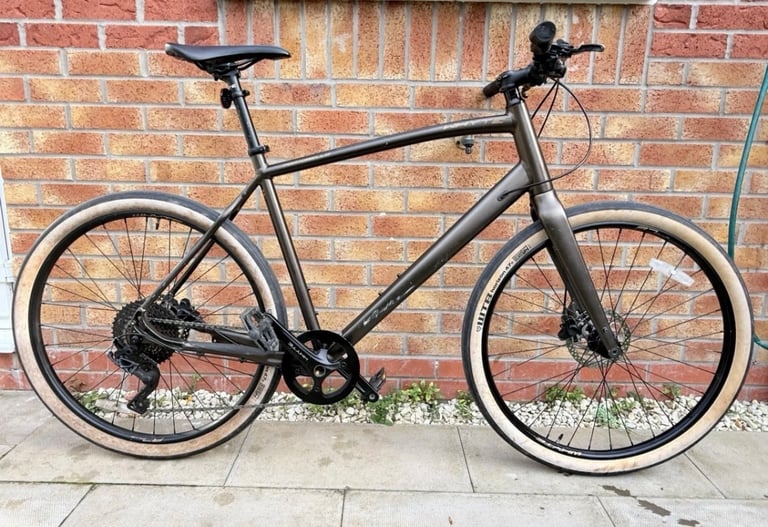 image for  Whyte Portobello hybrid bike cx