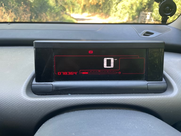 Citroen, C4 CACTUS, Hatchback, 2016, Manual, 1560 (cc), 5 doors