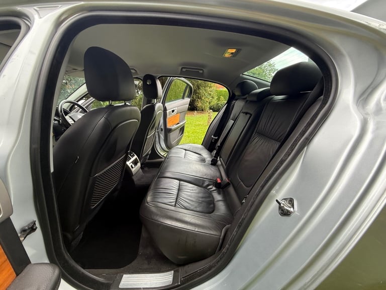 ULEZ! 60 JAGUAR XF 3.0 V6 LUXURY AUTO LOW 88K MOT 07/26 MINT PETROL A/C PX SWAPS