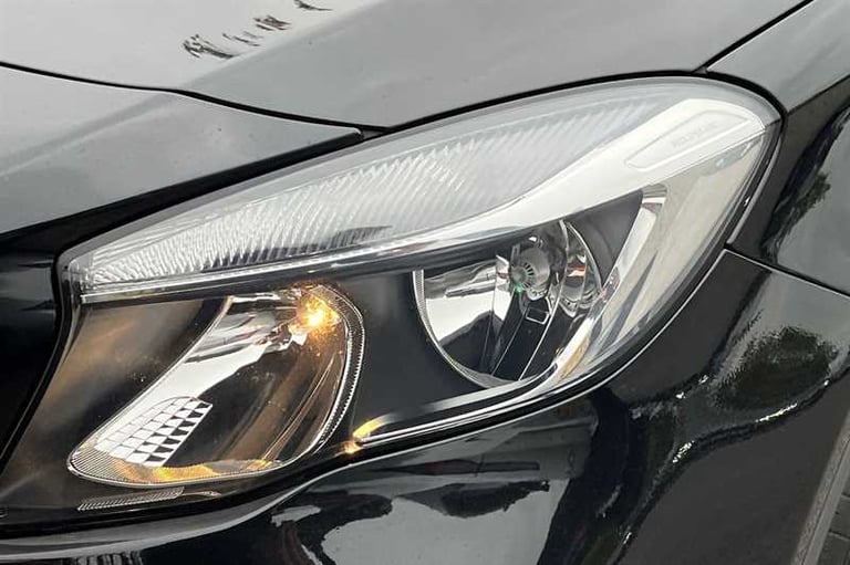 2017 Mercedes-Benz GLA 1.6 GLA200 Sport SUV 5dr Petrol 7G-DCT Euro 6 (s/s) (156 ps) SUV Petrol Au...