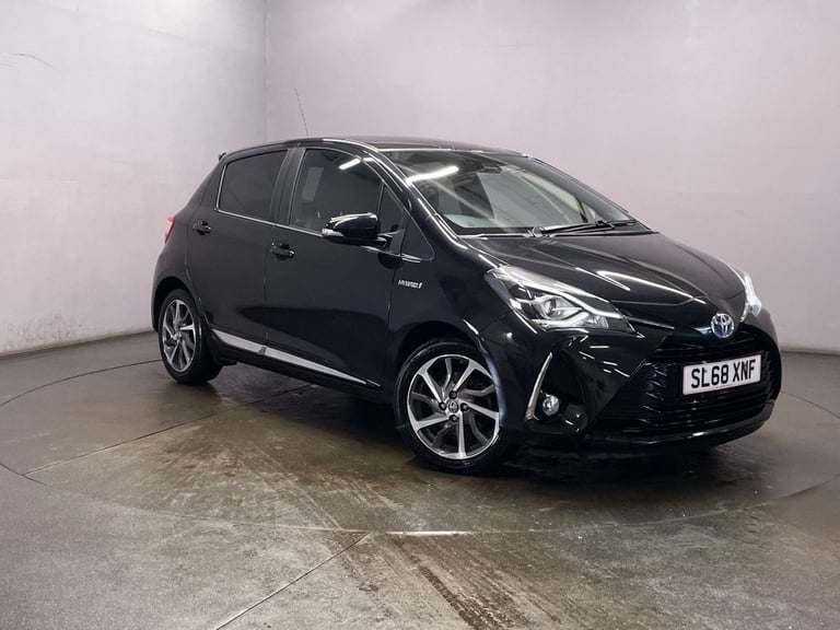 image for 2018 Toyota Yaris 1.5 VVT-h Excel Hatchback 5dr Petrol Hybrid E-CVT Euro 6 (s/s) (15in Alloy) Hat...