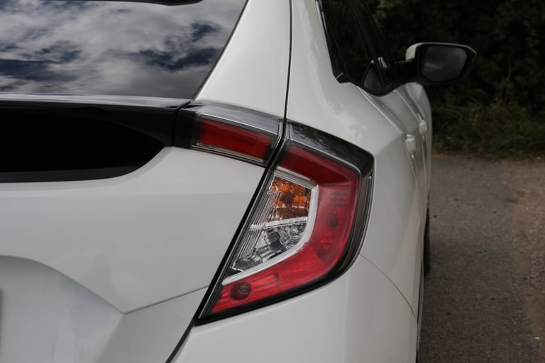 2018 Honda Civic 1.0 VTEC Turbo SR 5dr HATCHBACK Petrol Manual