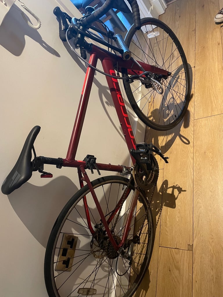 image for Men’s Red Carrera Road Bike 